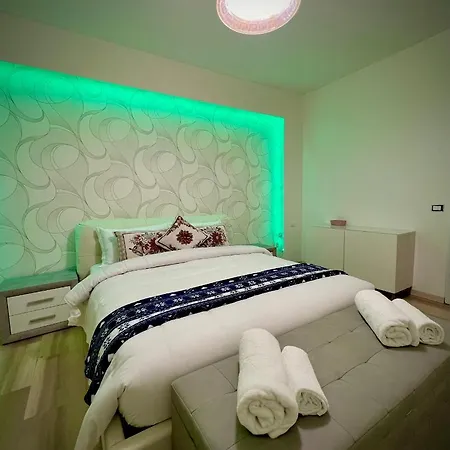 Blue Deluxe Venice *