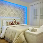 Blue Deluxe Venice *