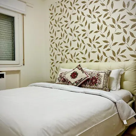 Blue Deluxe Venice *