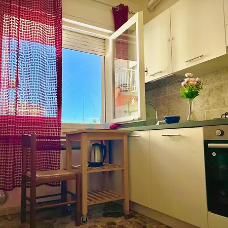 Blue Deluxe Venice メストレ