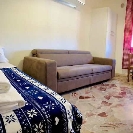 Blue Deluxe Venice * メストレ