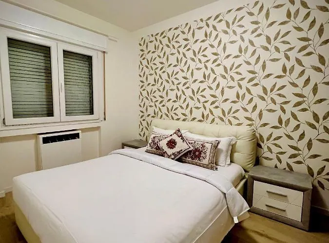 Blue Deluxe Venice Гостевой дом *