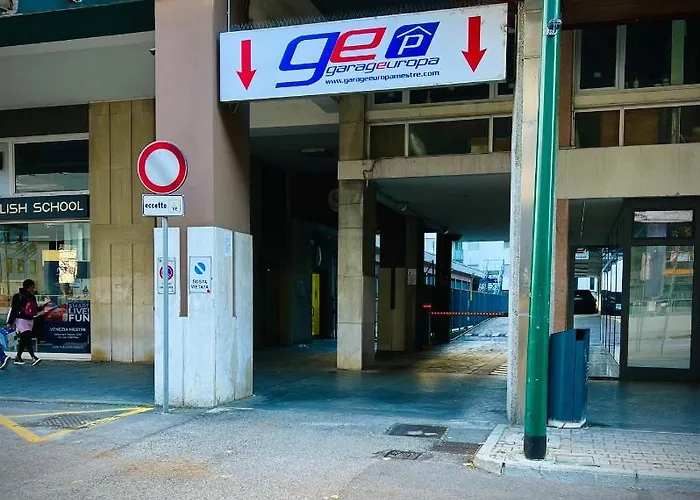 Blue Deluxe Venice * Местре