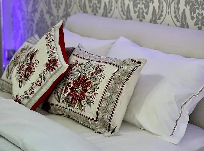 Blue Deluxe Venice * ميستر